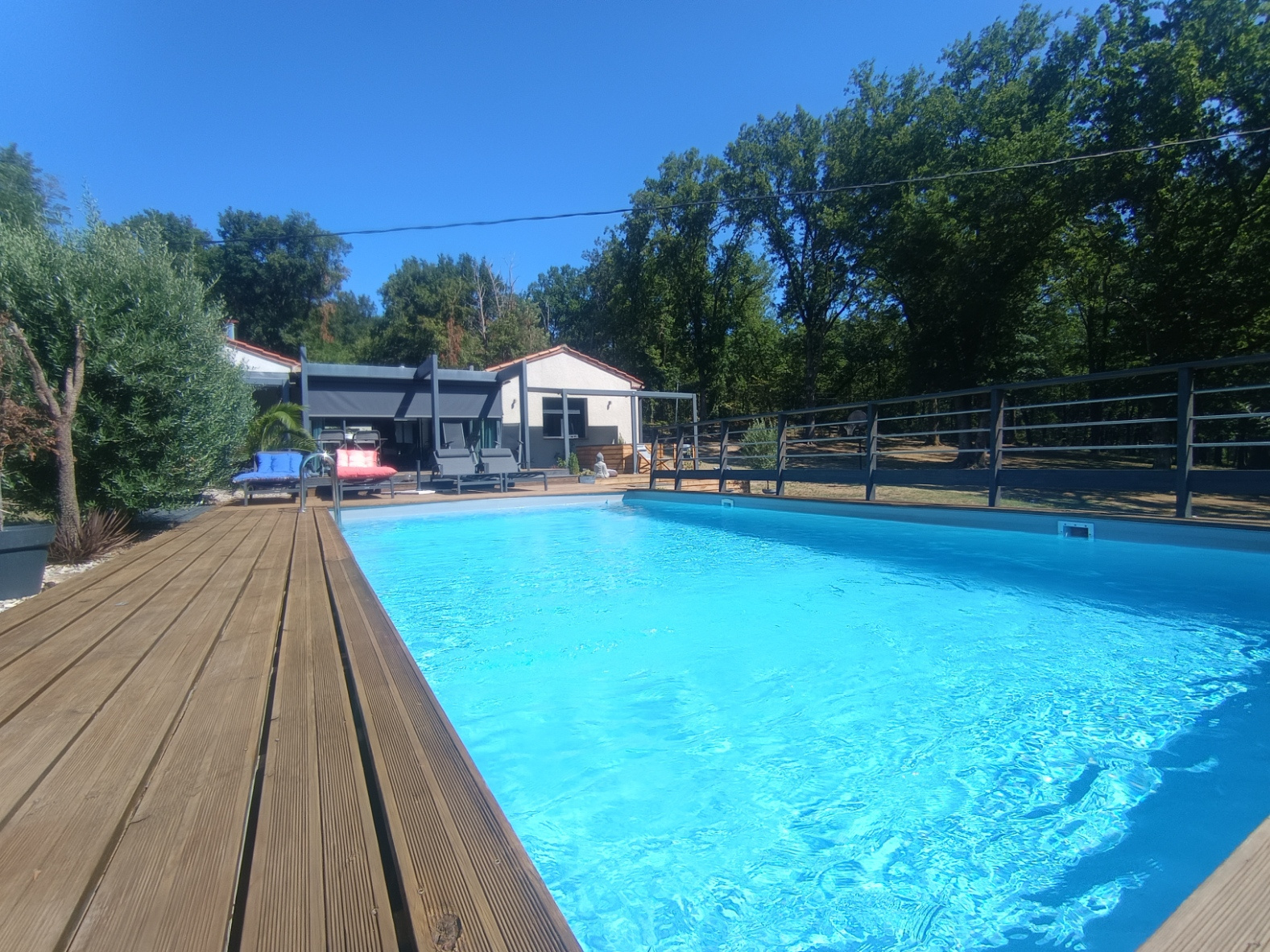 Exceptionnelle villa contemporaine de plain-pied